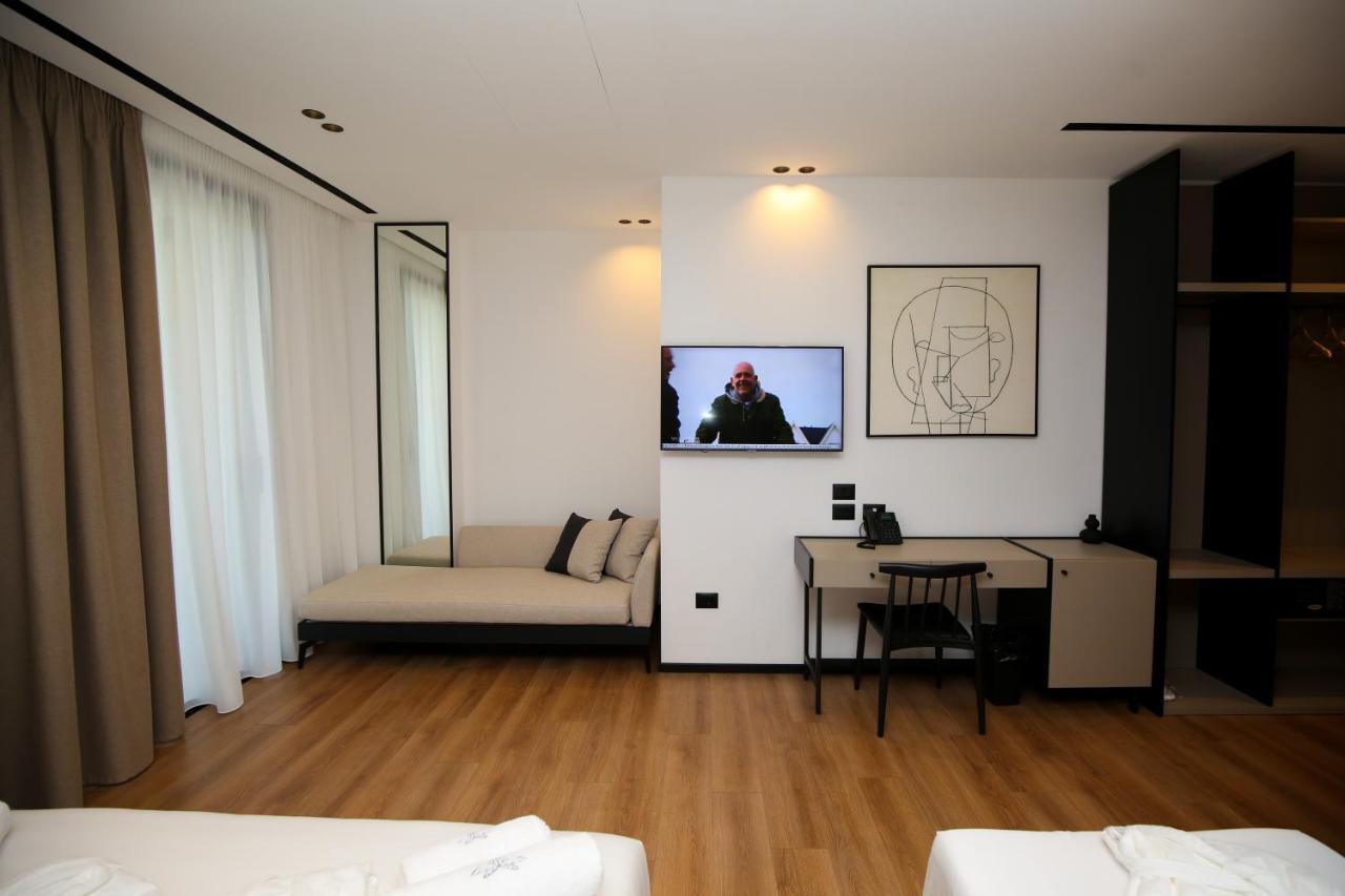 Nobus Hotel & Spa Radhime Exterior photo